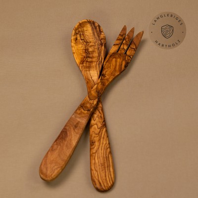 Salatbesteck aus Olivenholz: Nachhaltiger Genuss