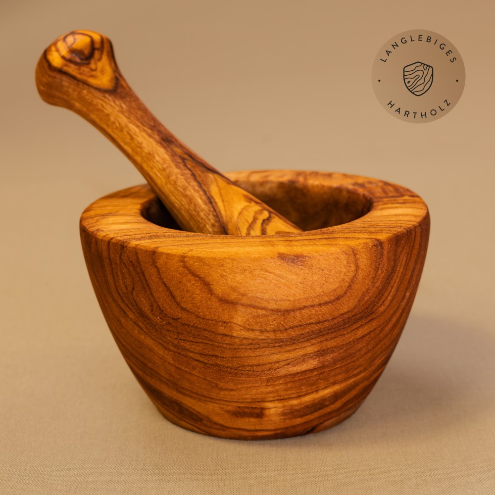 Mörser & Stößel aus Olivenholz mit glattem Rand | natürliche Eleganz