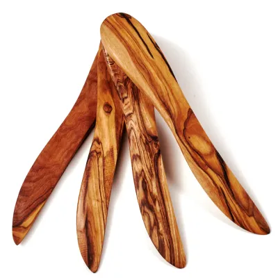 Buttermesser aus Olivenholz – handgemacht & naturbelassen
