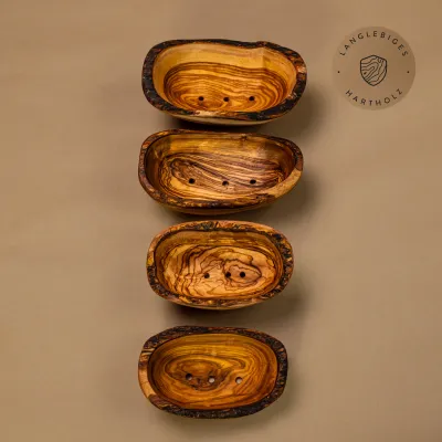 Seifenschälchen aus Olivenholz mit Löchern | oval | naturbelassener Rand