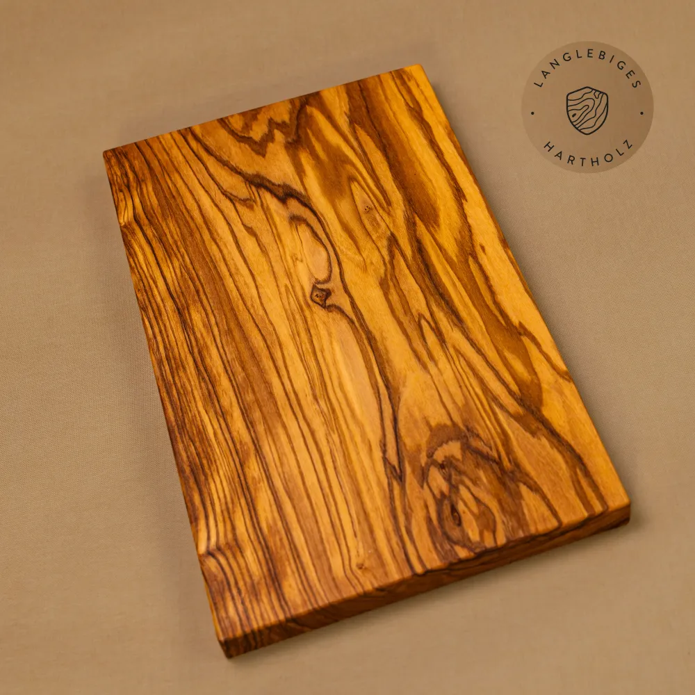 Klassisches Frühstücksbrett aus Olivenholz | Handarbeit vom Alpenrand