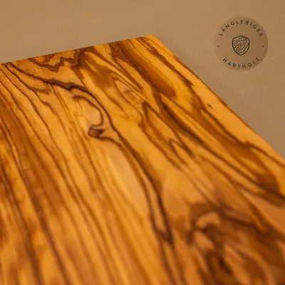 Klassisches Frühstücksbrett aus Olivenholz | Handarbeit vom Alpenrand