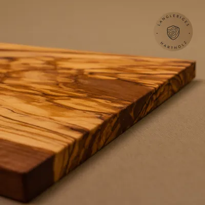 Klassisches Frühstücksbrett aus Olivenholz | Handarbeit vom Alpenrand