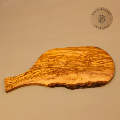 Servierbrett aus Olivenholz | Naturschnitt mit Griff & Rinde