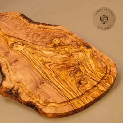 Servierbrett Olivenholz | Naturform mit Saftrille
