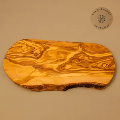 Brotzeitbrett Olivenholz | Rustikal im Naturschnitt