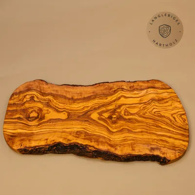 Brotzeitbrett Olivenholz | Rustikal im Naturschnitt