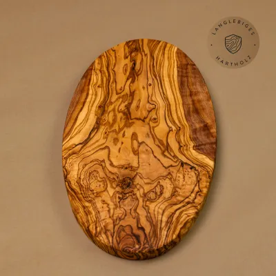 Ovales Frühstücksbrett Olivenholz | geschmeidig & handgemacht