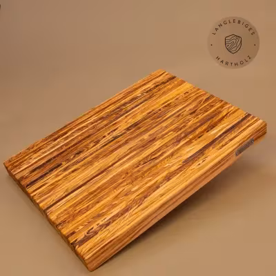 Massives Schneidebrett aus Olivenholz | Qualität aus Handarbeit