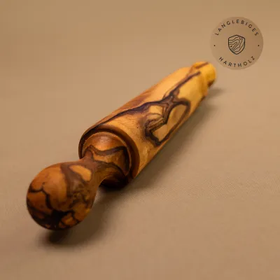 Nudelholz aus Olivenholz – traditionell, massiv & handgemacht