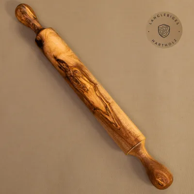 Nudelholz aus Olivenholz – traditionell, massiv & handgemacht