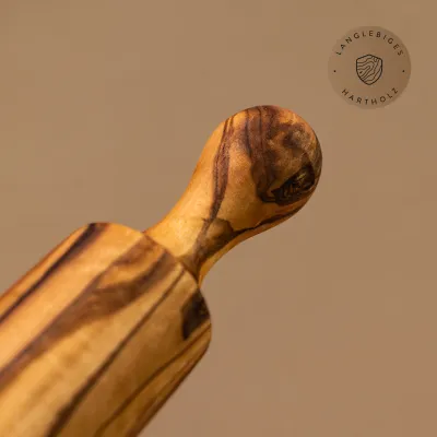Nudelholz aus Olivenholz – traditionell, massiv & handgemacht