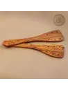 2er Set Pfannenwender aus Olivenholz mit Löchern