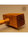 Fleischklopfer aus Olivenholz mit eckigem Kopf