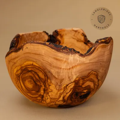 Große Salatschale aus Olivenholz mit Naturrand rustikal naturbelassen