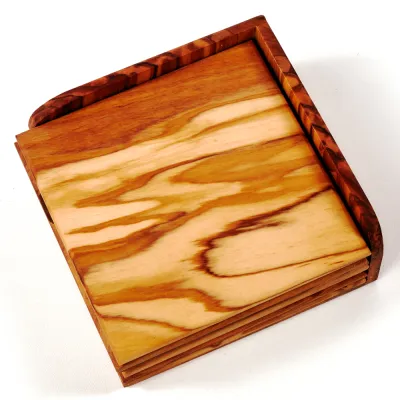 Eckige Untersetzer aus Olivenholz | Modern & handgefertigt