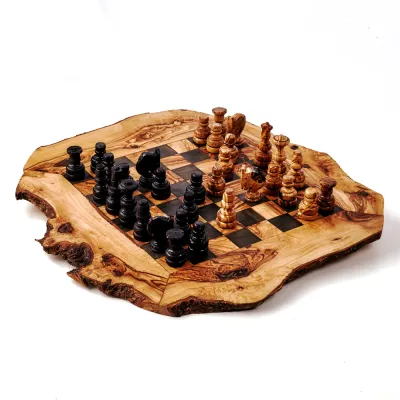 Schachspiel aus Olivenholz incl. Figuren, flach 45 cm x 45 cm