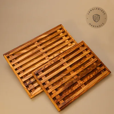 2er Set Brotschneidebrett aus Olivenholz, mit Krümelrost, flach