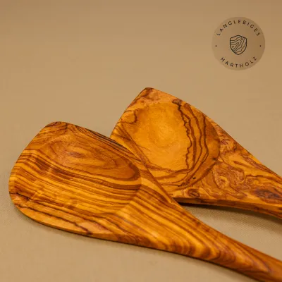 Pfannenwender aus Olivenholz: Nachhaltiger Genuss