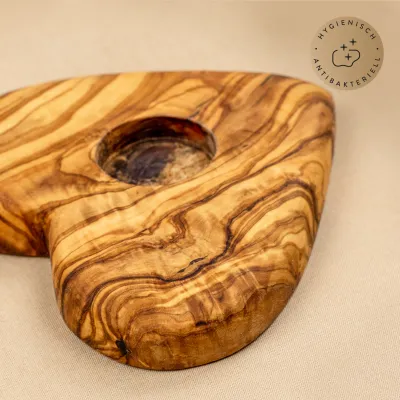 Teelichthalter aus Olivenholz in Herzform | aus Liebe schenken