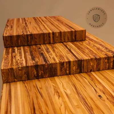 Massives Schneidebrett aus Olivenholz | Qualität aus Handarbeit