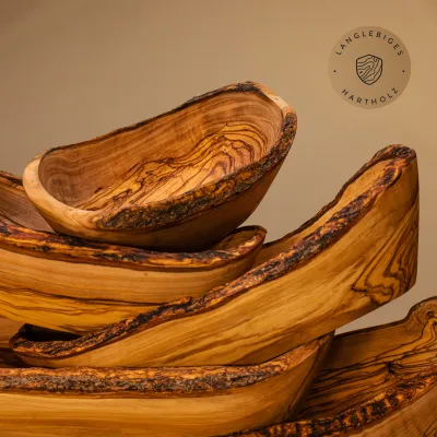 Baguetteschale aus Olivenholz | mit Rindenanteil | handgefertigt