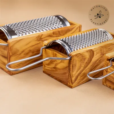 Parmesanreibe mit Box