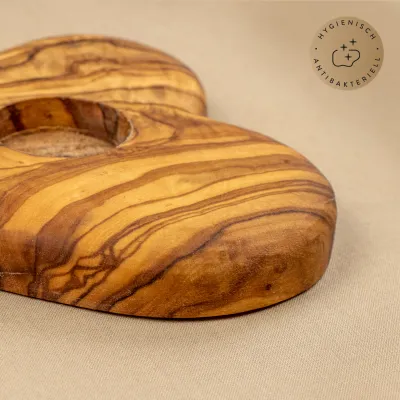 Teelichthalter aus Olivenholz in Herzform | aus Liebe schenken