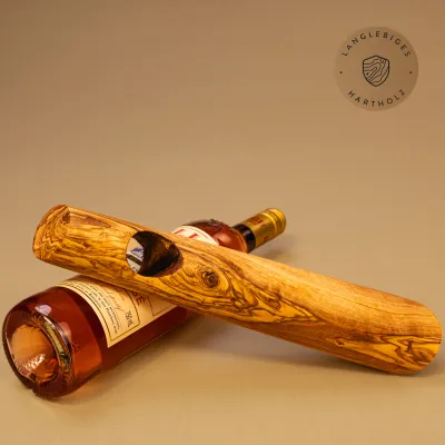 Flaschenhalter aus Olivenholz: Nachhaltiger Genuss