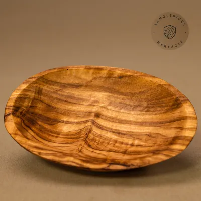 Olivenholz Schälchen oval mit glattem Rand | zeitlos & handgemacht