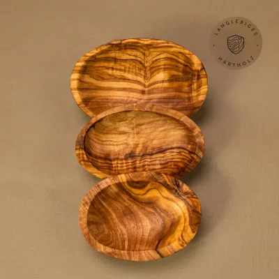 Olivenholz Schälchen oval mit glattem Rand | zeitlos & handgemacht