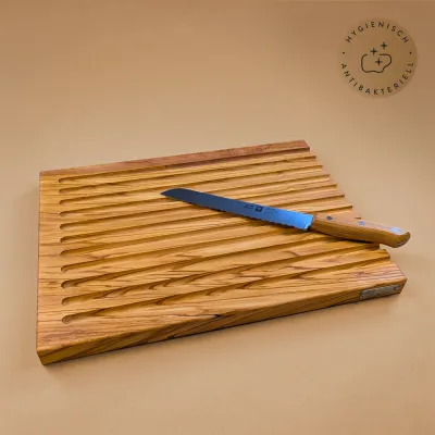 Brotschneidebrett mit Rillen aus Olivenholz | massiv & handgefertigt
