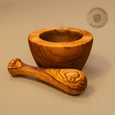 Mörser & Stößel aus Olivenholz mit glattem Rand | natürliche Eleganz
