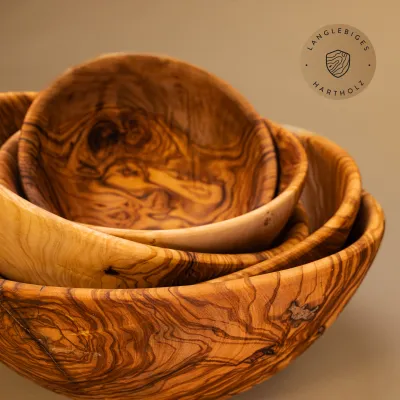 Salatschale aus Olivenholz | handgefertigt & einzigartig