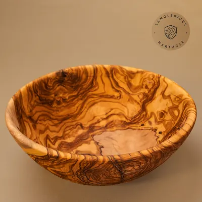 Salatschale aus Olivenholz | handgefertigt & einzigartig