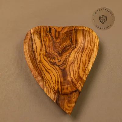 Olivenholz Schale in Herzform | das perfekte Geschenk