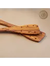 2er Set Pfannenwender aus Olivenholz mit Löchern