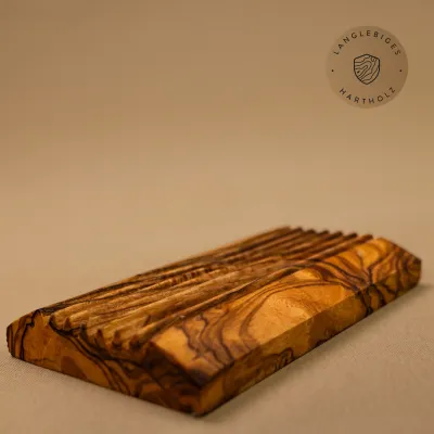 Seifenablage rechteckig geriffelt aus Olivenholz | feinste Handarbeit