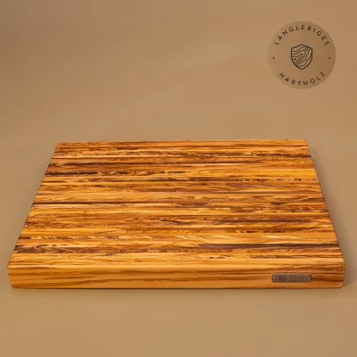 Massives Schneidebrett aus Olivenholz | Qualität aus Handarbeit